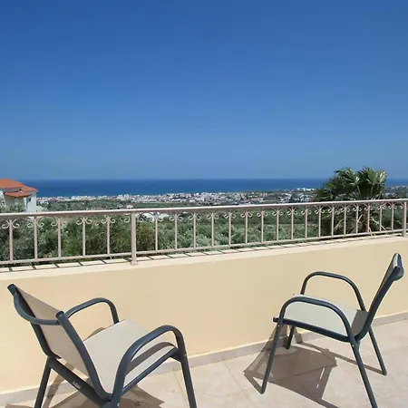 Villa Kastellaki By *