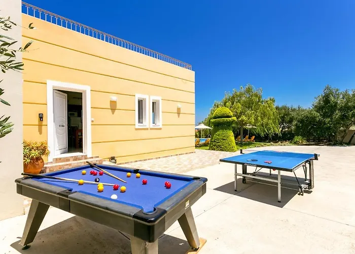 Villa Kastellaki By *